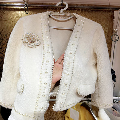 High-end winter braided pearl fur coat women fashion three-dimensional flower small fragrance lamb outwear