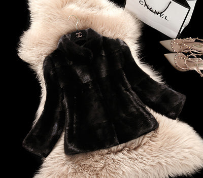 Lady&#39;s fur coat Winter new style imitation mink coat women&#39;s stand collar stripe warm thin tailor-made women Faux fur coat