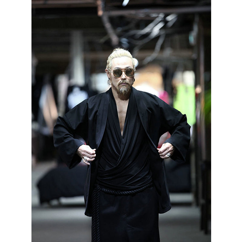 Men&#39;s new solid color V-neck large pocket loose fashion cardigan dark jacket kimono regular windbreaker spring and summer
