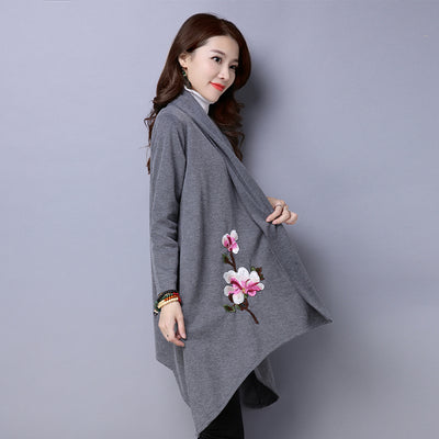 Elegant Sweater Cloak Coat Women Floral Embroidery Kimono Autumn Long Female Overcoat Long Sleeve Trench Coat Outwear DB472