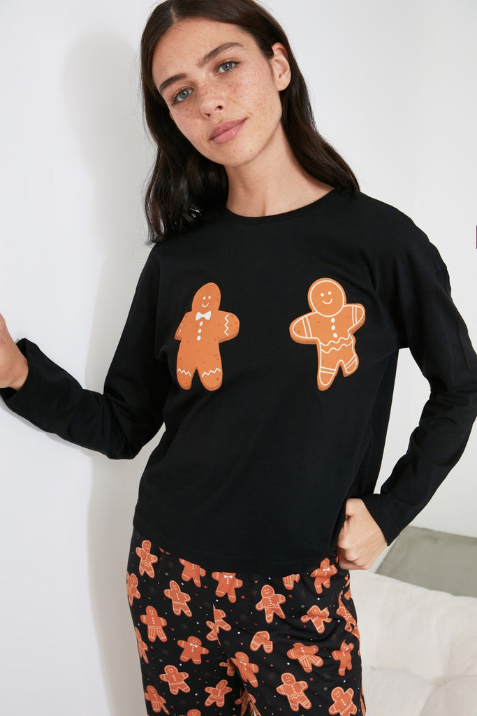 Trendyol Cookie Printed Knitted Pajamas Set THMAW21PT0816