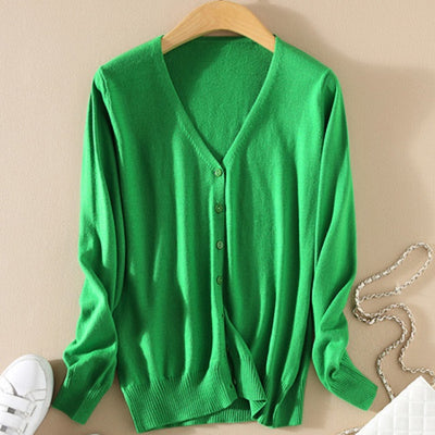 Spring and Autumn Knit Cardigan Women&#39;s Short Coat Cardigan V-neck Solid Color Large Size Sweater