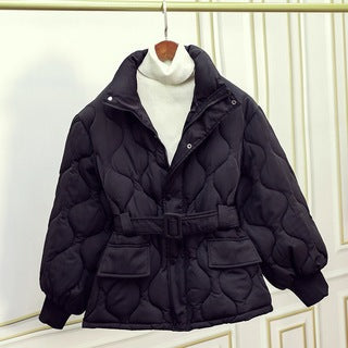 Black And Beige Exquisite Quilted Women&#39;s Winter Coats Female Padded Puffer Down Jacket With Belt