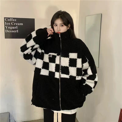 Harajuku Plush Jacket Winter Korean Cute All-Match Contrast Loose Comfortable And Supple Women&#39;s Short Top Coat
