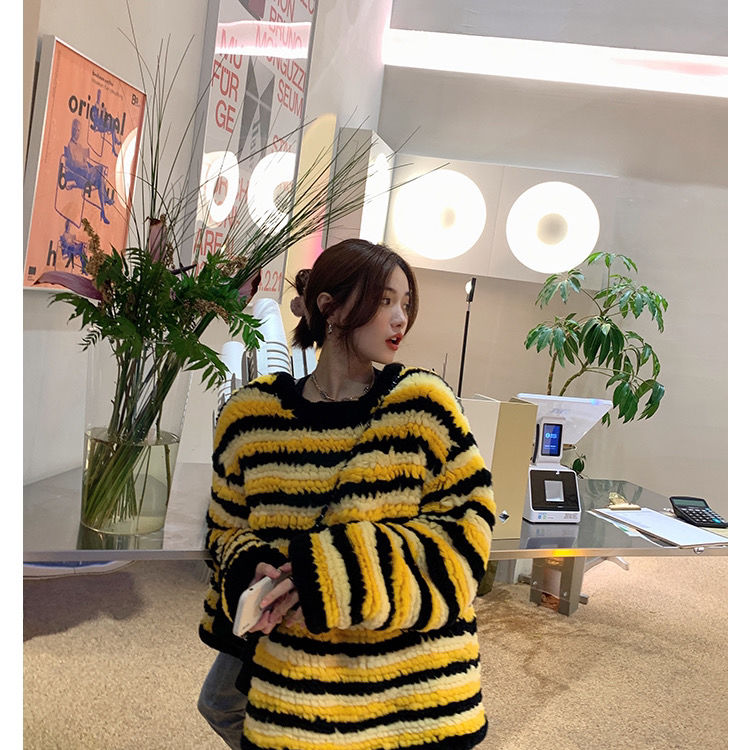 Women Short Jacket With O Neck Knitted Natural  Fur Coat Autumn Winter Spring Sweater For Femme Full Sleeve Outwear