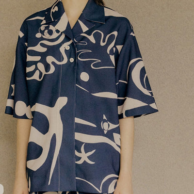 2021 Spring and Summer New Ink Blue Art Graffiti Print Lapel Single-breasted Loose Casual Slim Short-sleeved Shirt