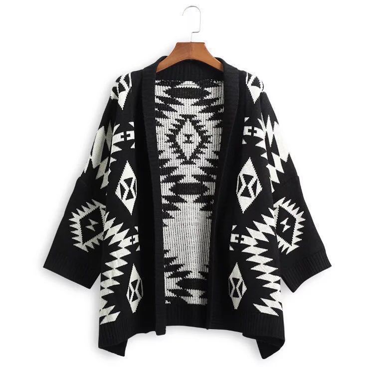 Korean College Style Loose Cardigan Sweater Student Sweater Long Coat Female Autumn and Winter Diamond Geometric Pattern